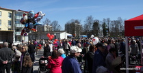 Yleiskuvaa toritapahtumasta Vappu 2016